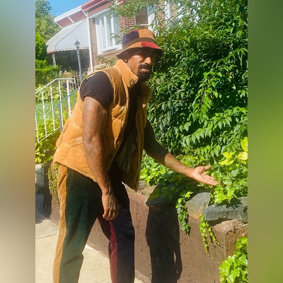 Polo Ralph Lauren corduroy cows hide vest! - Picture 6 of 12